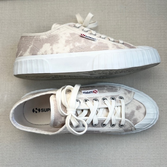 Superga 2750 Tie Dye Low Top Platform Sneaker Tennis Shoe | White, Grey | W 8 - Picture 10 of 16